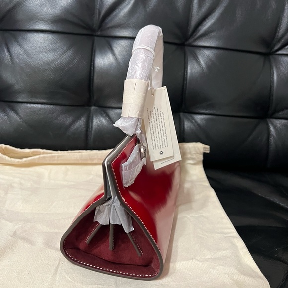 Tory Burch Brand New
Lee Radziwill Cat Eye bag - Picture 4 of 15